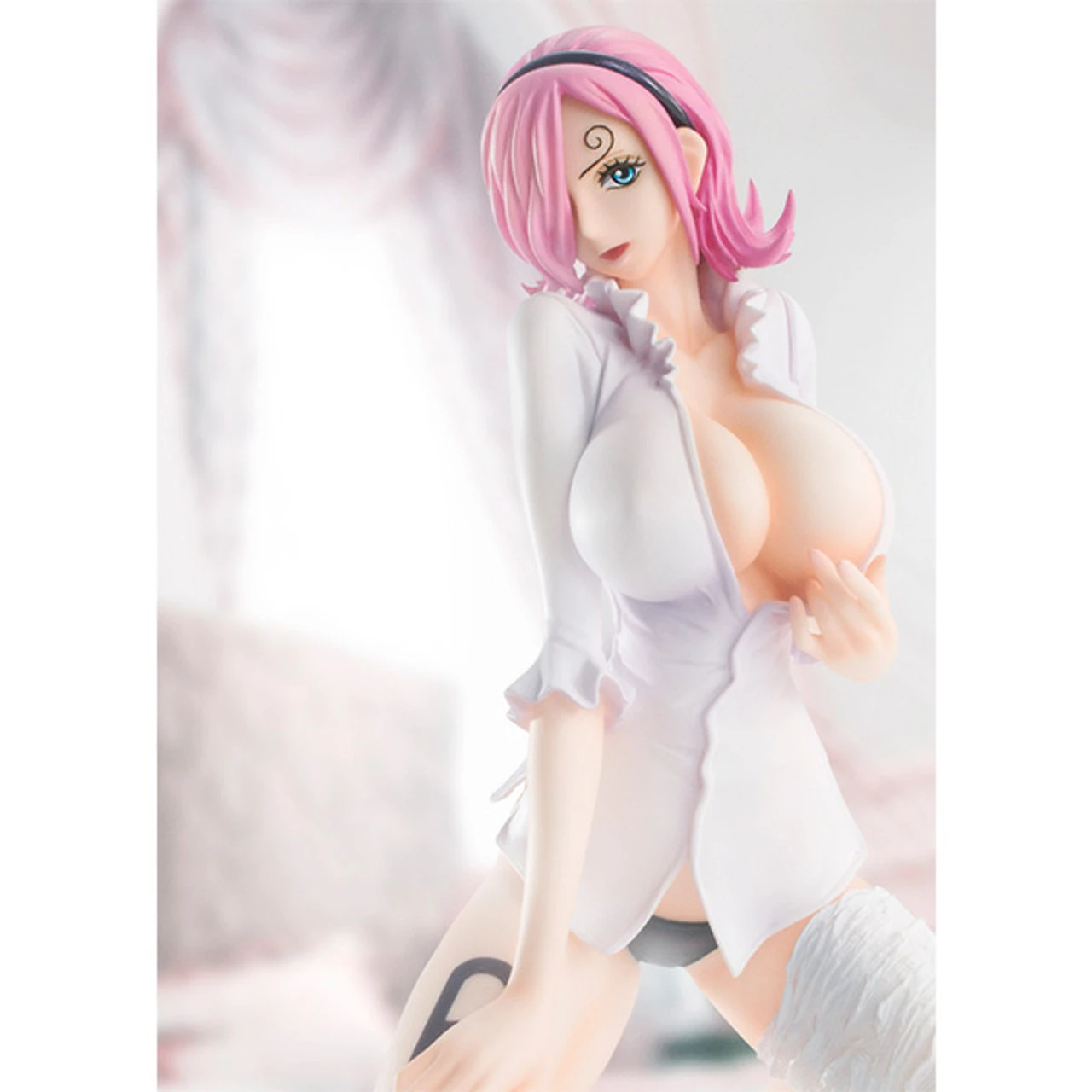 MegaHouse Portrait.Of.Pirates One Piece LIMITED EDITION VinSmoke Reiju Ver.02 1/8 - Image 10
