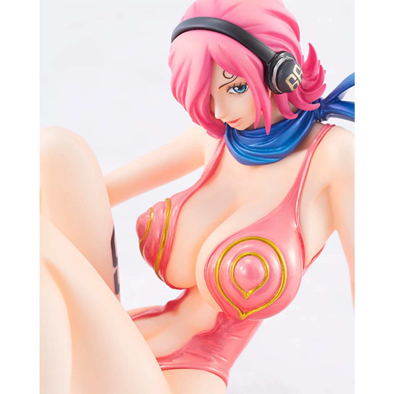 MegaHouse Portrait.Of.Pirates One Piece LIMITED EDITION VinSmoke Reiju Ver.BB PVC Figure - Image 11