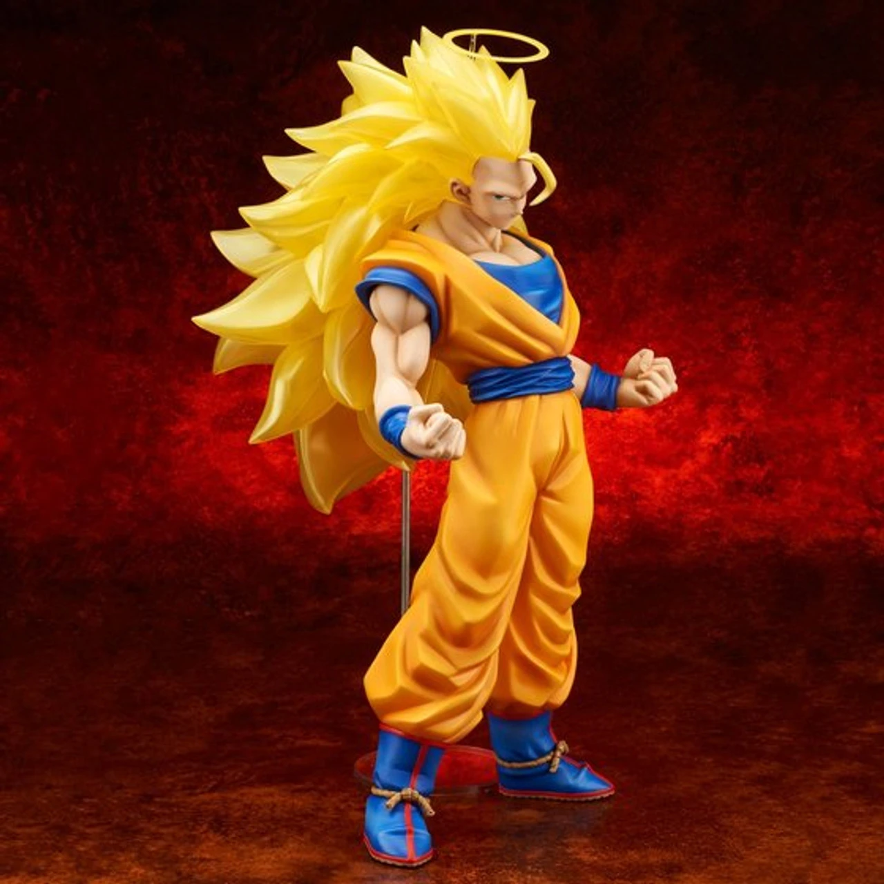Bandai Gigantic Series Dragon Ball Z Goku (Super Saiyan 3) Limited Ver. - Image 2
