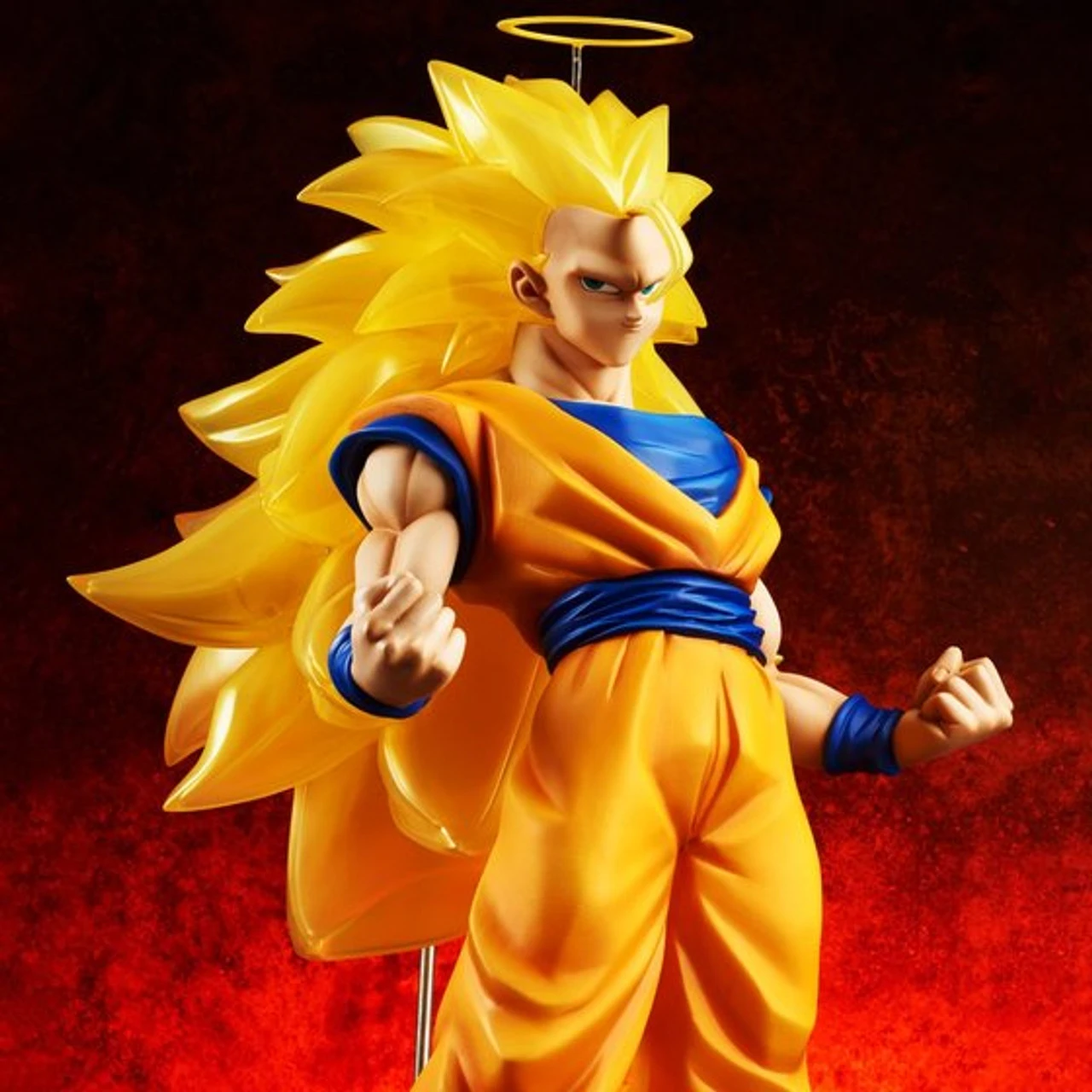 Bandai Gigantic Series Dragon Ball Z Goku (Super Saiyan 3) Limited Ver. - Image 6