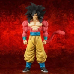 Gigantic Series Dragon Ball GT Goku Super Saiyan 4