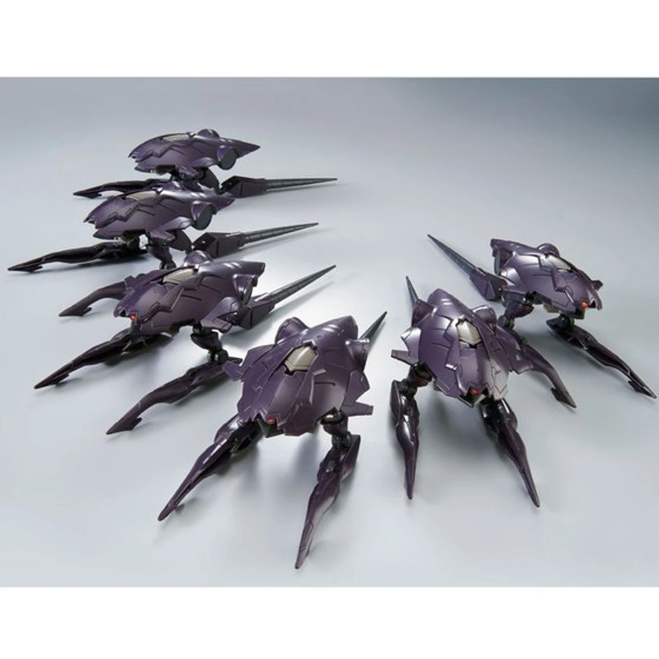 Bandai HG 1/144 Pluma Set (Invasion Of Chryse) Plastic Model - Image 4